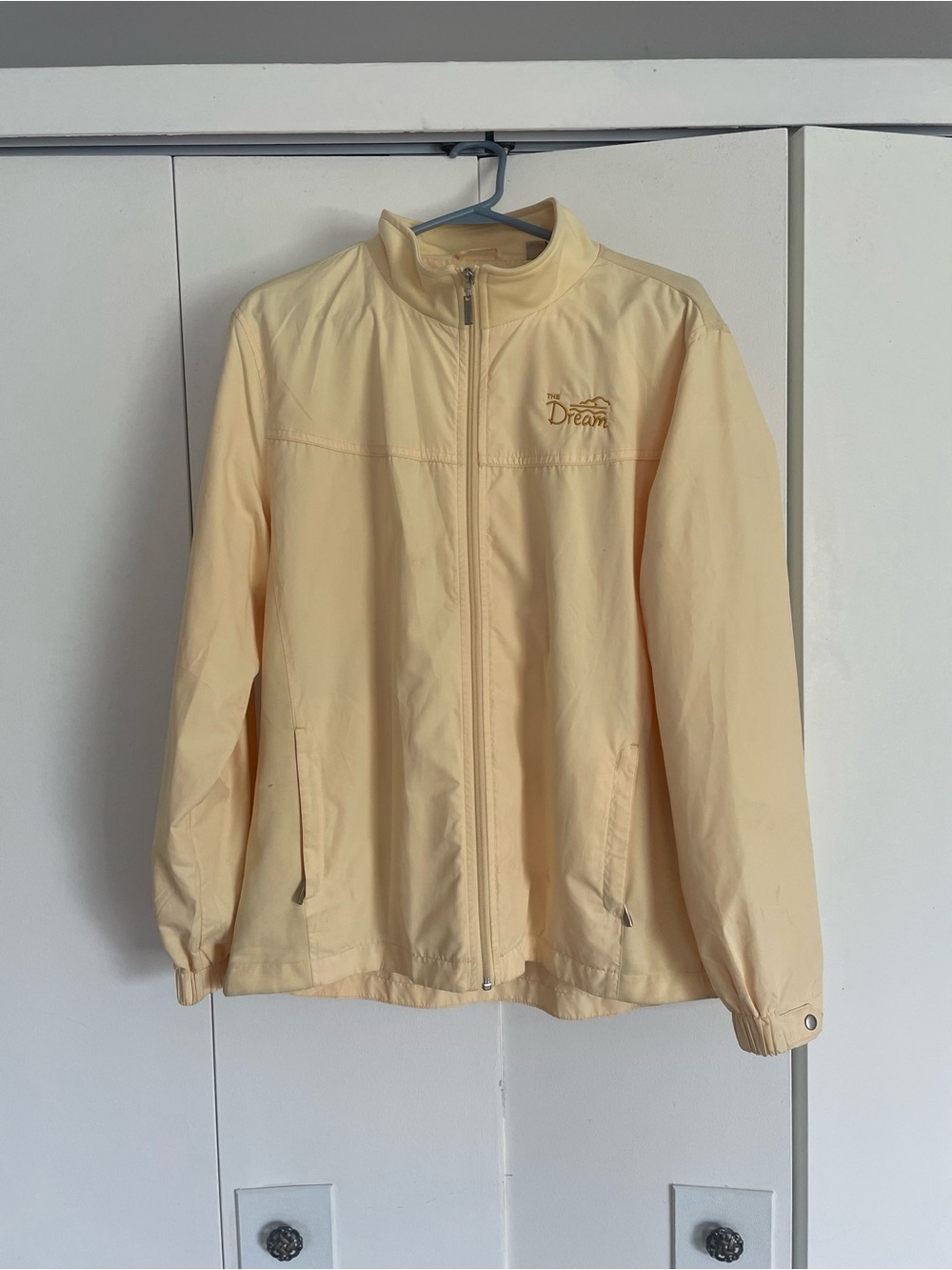 Light Yellow Zip Front Windbreaker Jacket - "Dream Golf Course” Embroidery